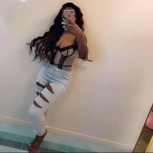 Meet your Posher, Dionna